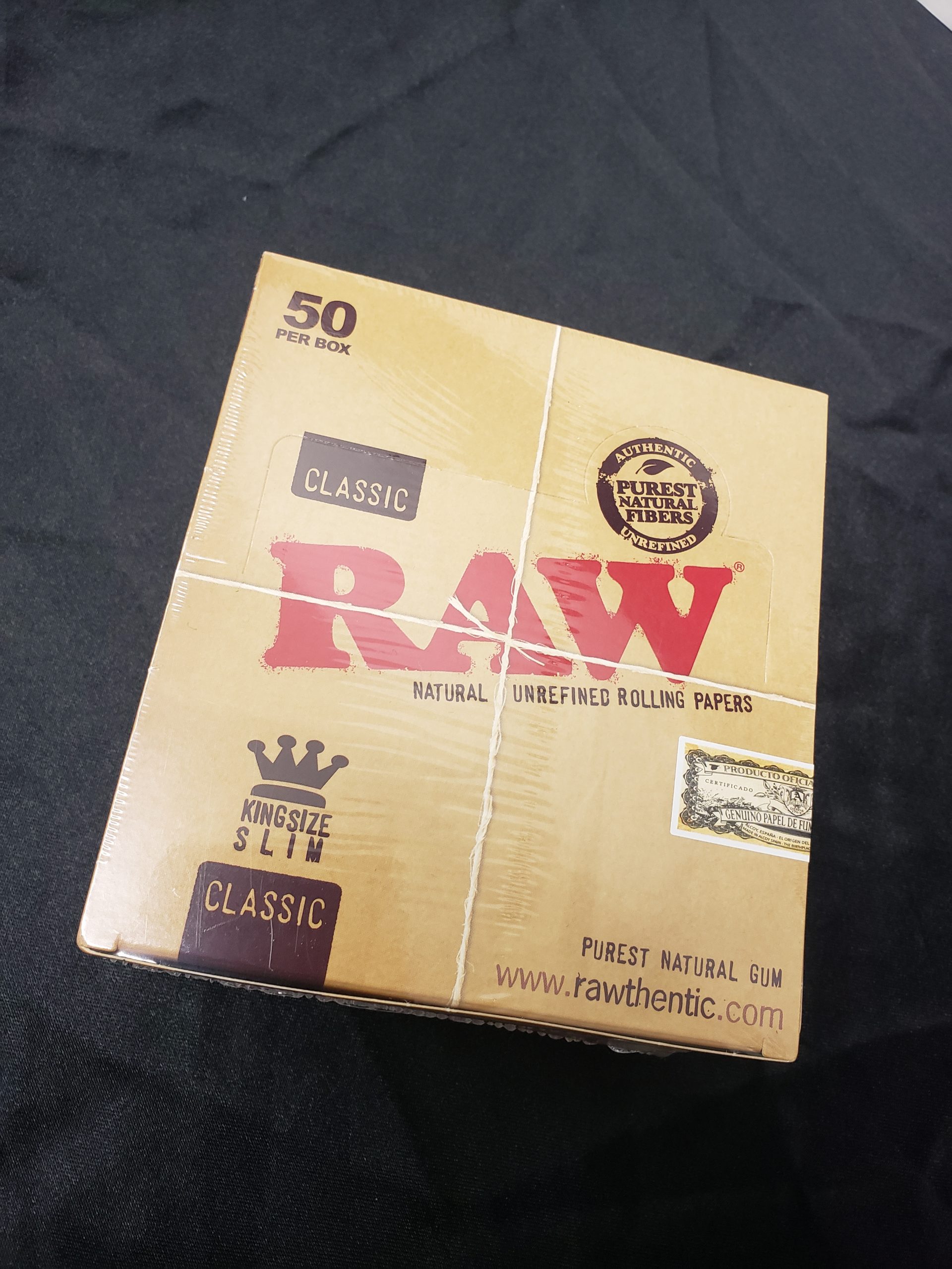 Richi Wholesale Distributor | New York City, Queens, Brooklyn, Long Island | - Rolling Paper & Wraps Rawclassickingsize-50ct Image